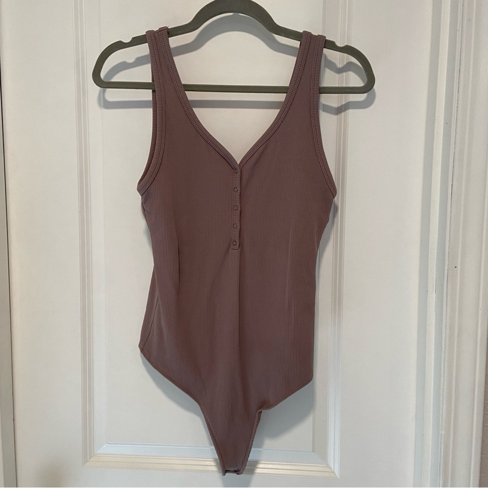 Abercrombie & Fitch Soft Ribbed Sleeveless Top